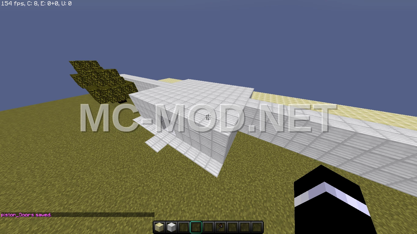 Simple Piston Powered Iron Gates