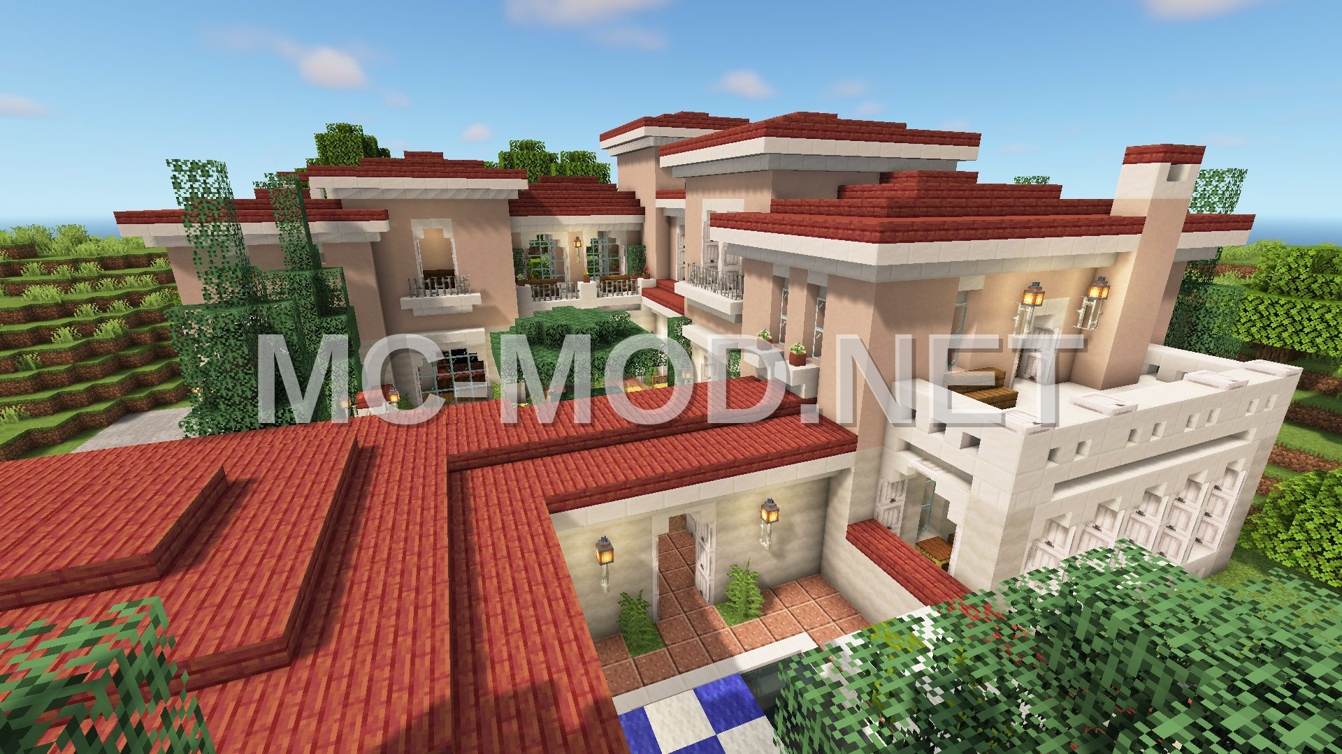 Luxury Villa with Courtyard and Pool